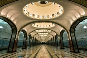 Как в советском метро решалась проблема освещенности?
