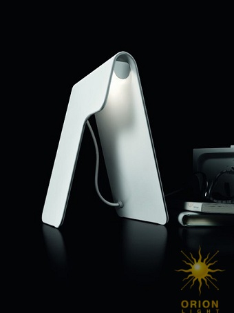Настольная лампа Tua итальянской компании Foscarini